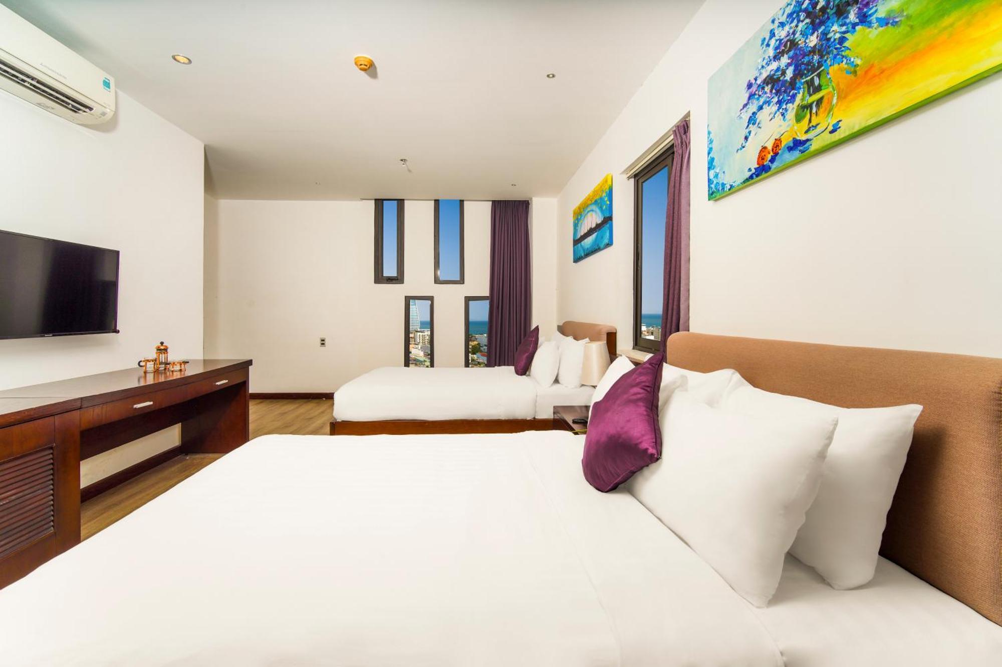 Golden Sun Apartment By New Sky Travel Дананг Экстерьер фото